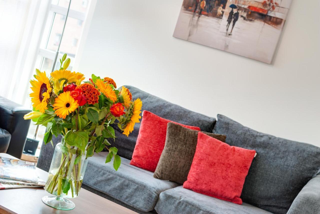 Base Serviced Apartments - The Docks Liverpool Exterior photo
