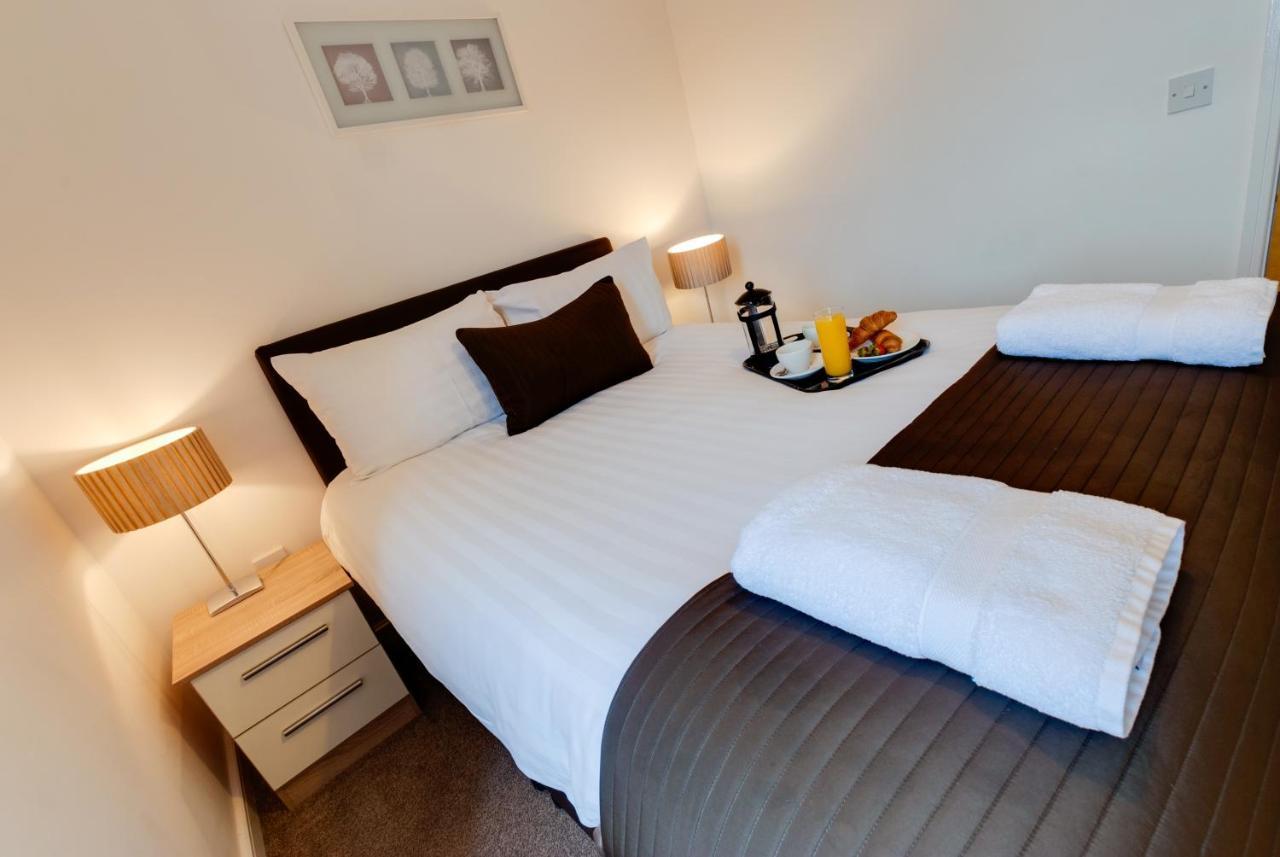 Base Serviced Apartments - The Docks Liverpool Exterior photo