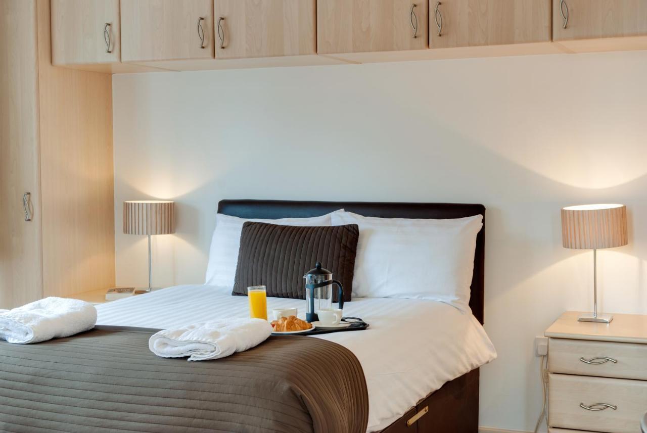 Base Serviced Apartments - The Docks Liverpool Exterior photo