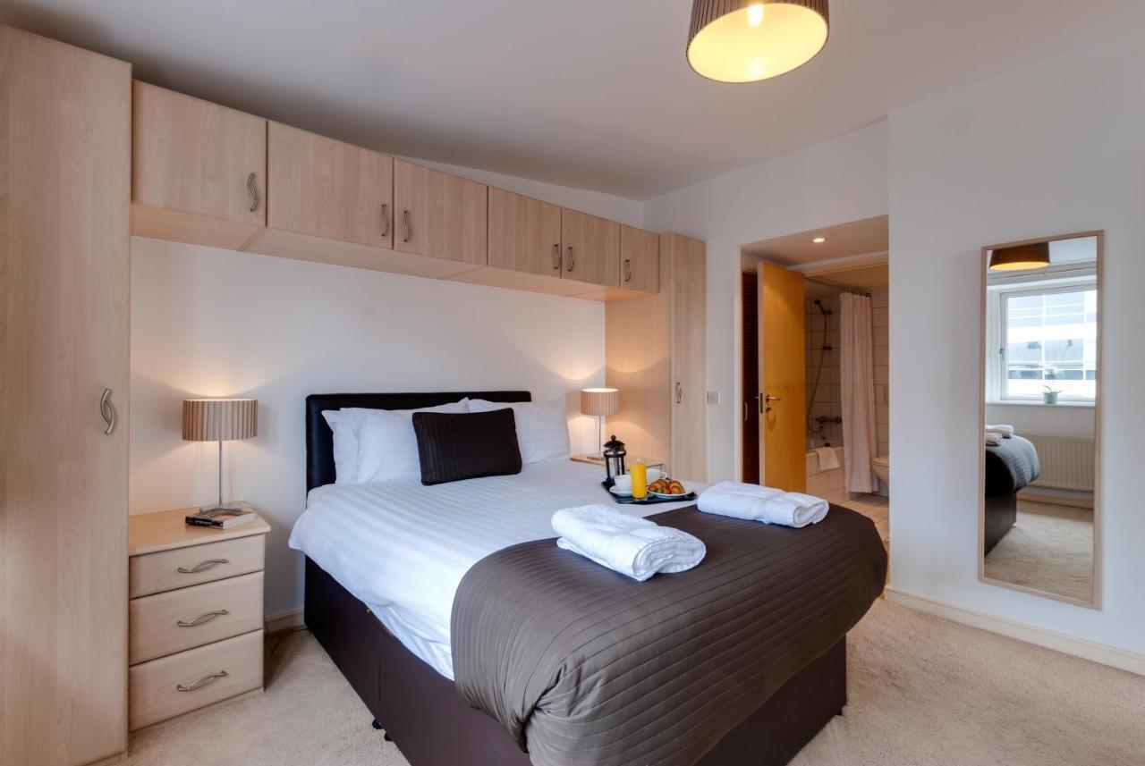 Base Serviced Apartments - The Docks Liverpool Exterior photo