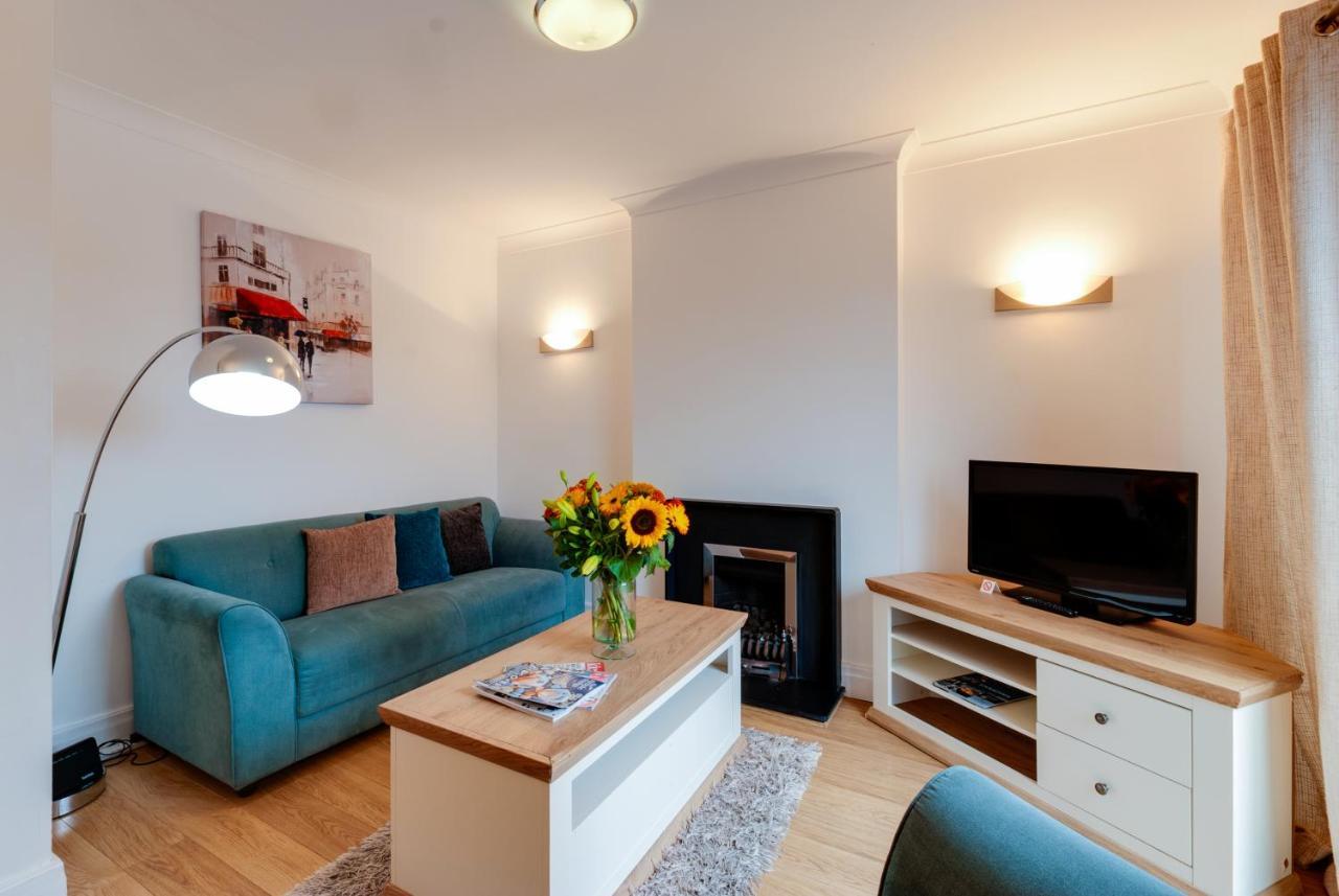 Base Serviced Apartments - The Docks Liverpool Exterior photo