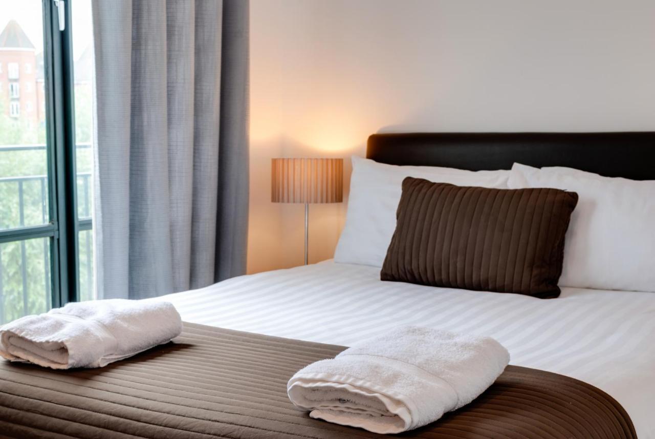 Base Serviced Apartments - The Docks Liverpool Exterior photo