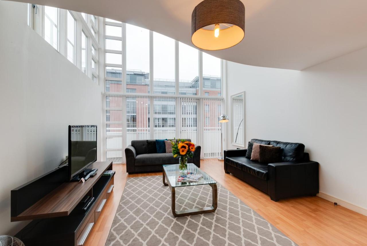 Base Serviced Apartments - The Docks Liverpool Exterior photo