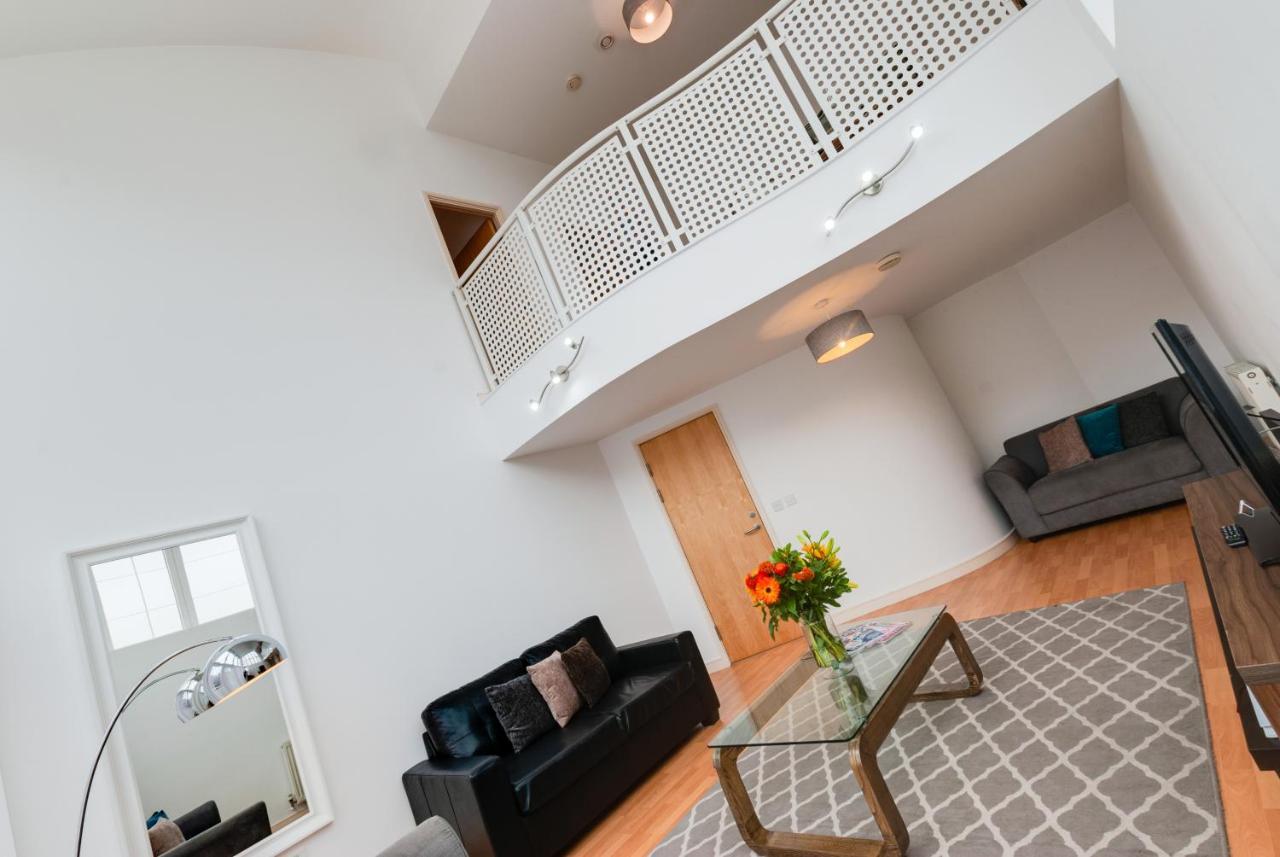 Base Serviced Apartments - The Docks Liverpool Exterior photo