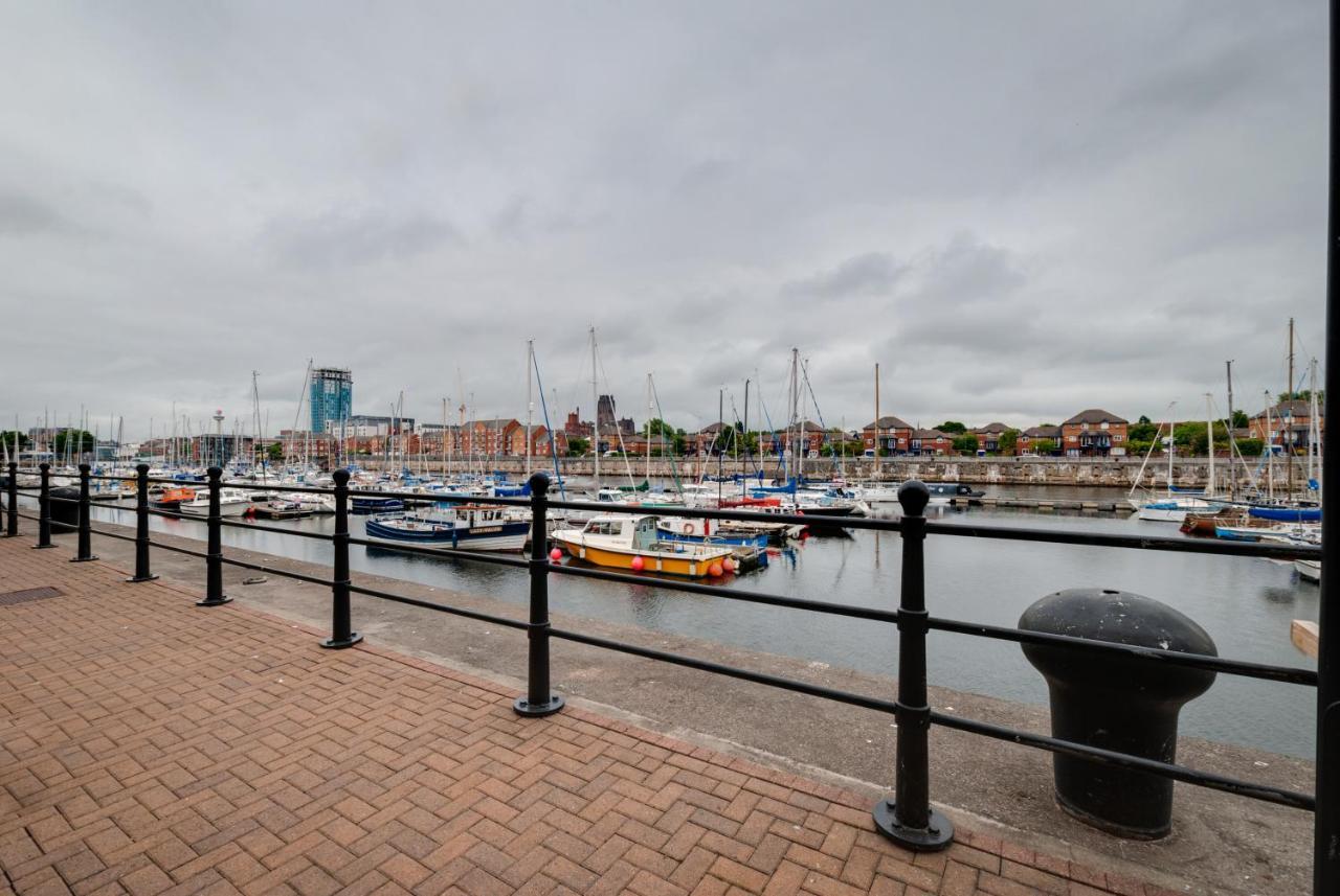 Base Serviced Apartments - The Docks Liverpool Exterior photo