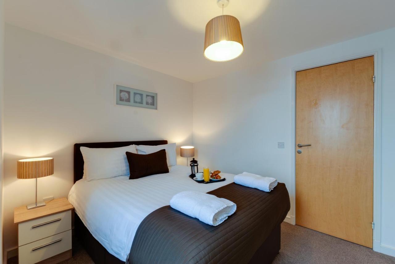 Base Serviced Apartments - The Docks Liverpool Exterior photo